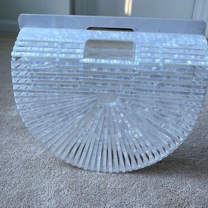 Vakaer women’s acrylic clutch handbag